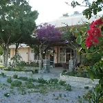 Athina 3*