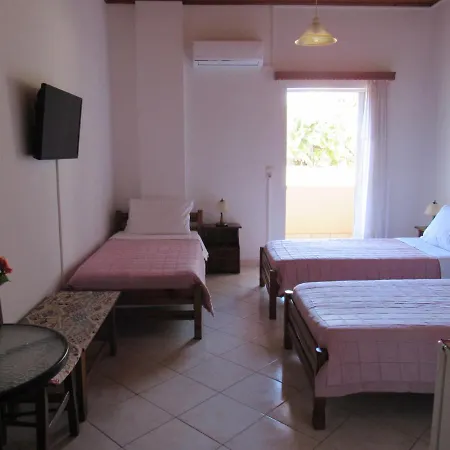 Athina Guest house 2*