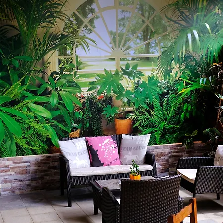 Athina בית הארחה העיירה רתימנו