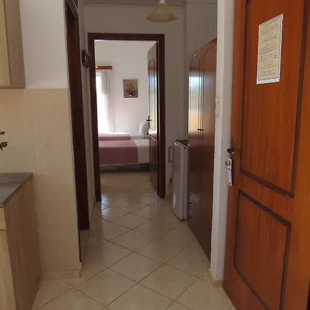 Guest house Athina