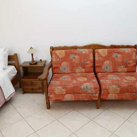 Athina بيت ضيافة