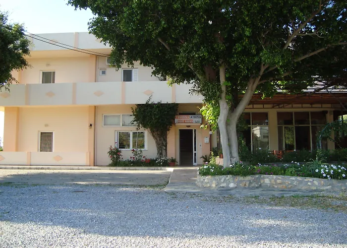 Athina בית הארחה 3*