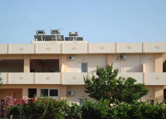 בית הארחה Athina העיירה רתימנו