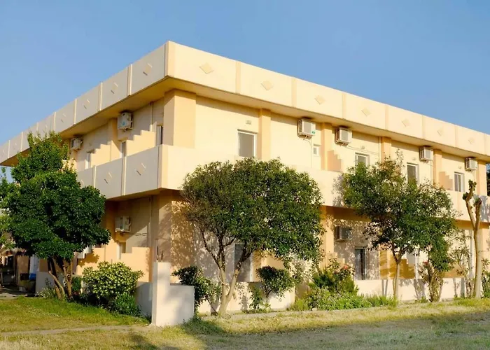 Athina העיירה רתימנו