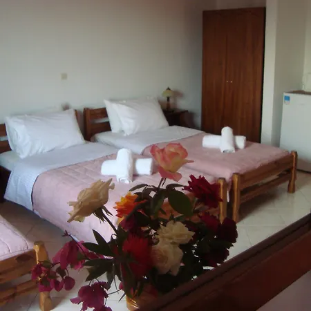 Athina Rethymno (Crete)