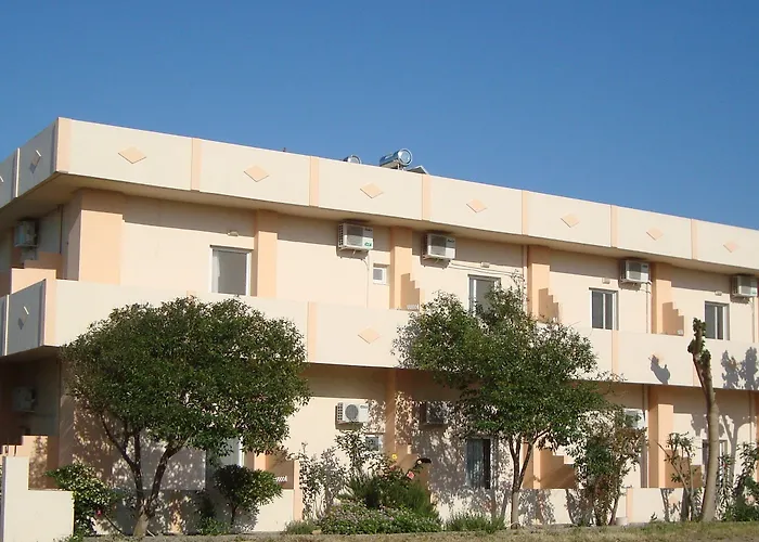 Гостьовий будинок Athina 3*