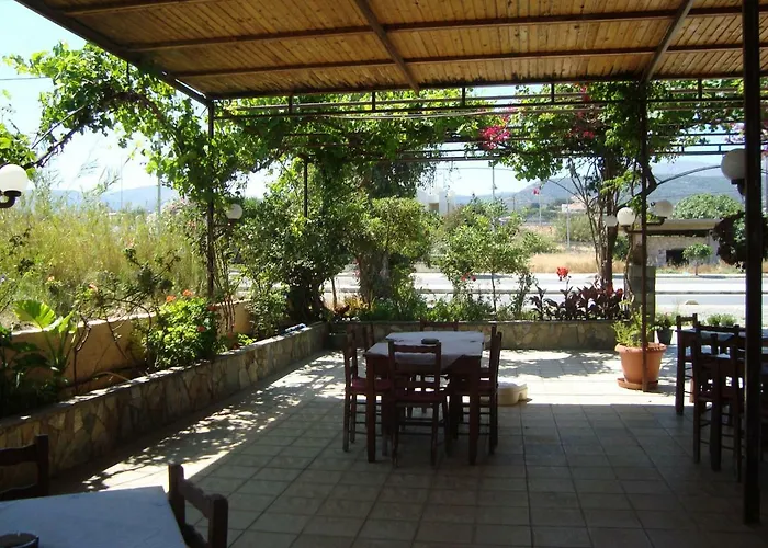 Athina Гостьовий будинок