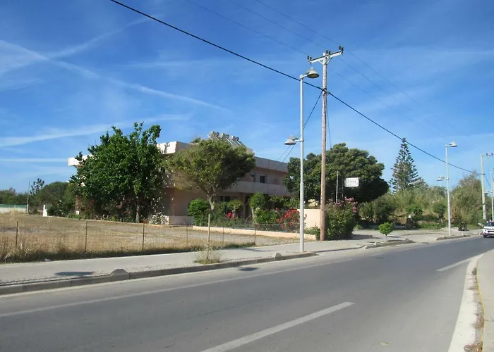 Athina Гостьовий будинок